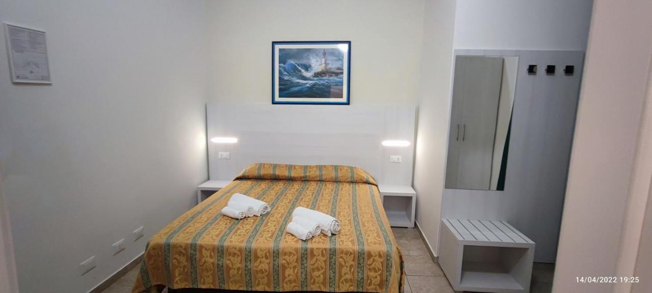 Hotel Zeus Lido Di Classe Room Only Exterior foto