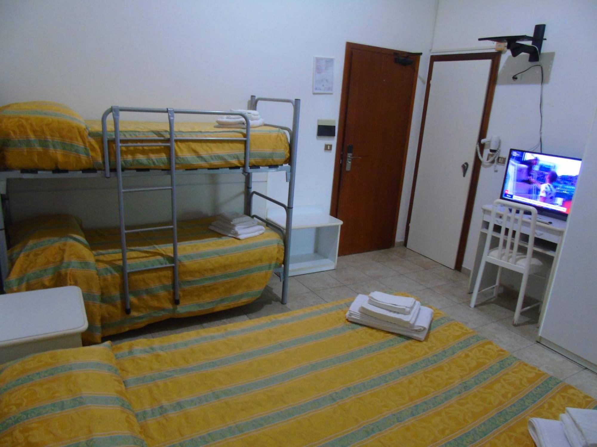 Hotel Zeus Lido Di Classe Room Only Exterior foto