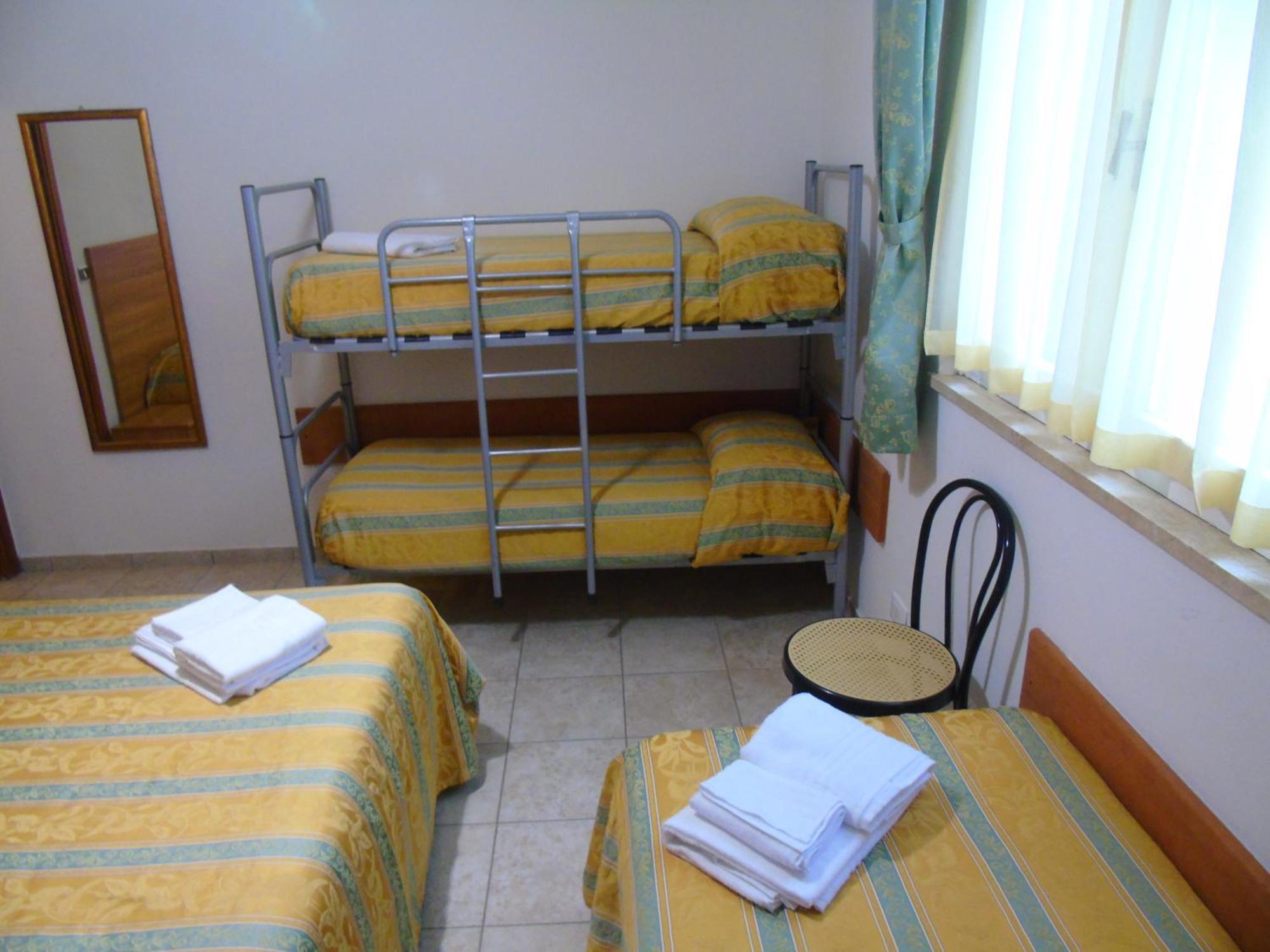 Hotel Zeus Lido Di Classe Room Only Exterior foto