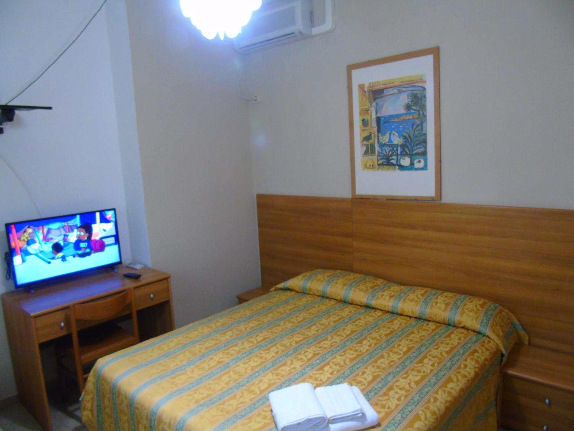 Hotel Zeus Lido Di Classe Room Only Exterior foto